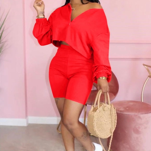 🎊Hot Pick 🎊 Long Sleeve 2-Piece Top & Short Set - Picture 1 of 1